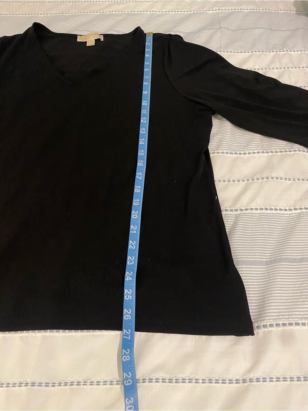 Michael Kors Black V-Neck Tunic Top - Picture 5 of 8